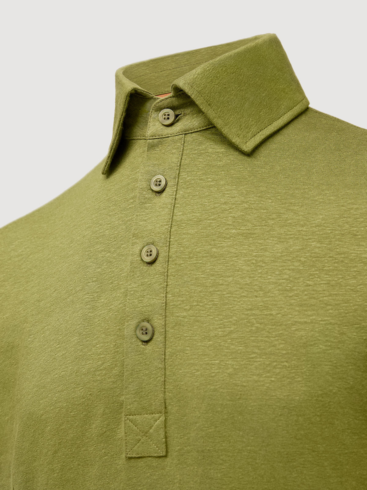 adeira French Linen Short Sleeve Polo in *Military Olive* (olive green) — collar detail | Y.Chroma