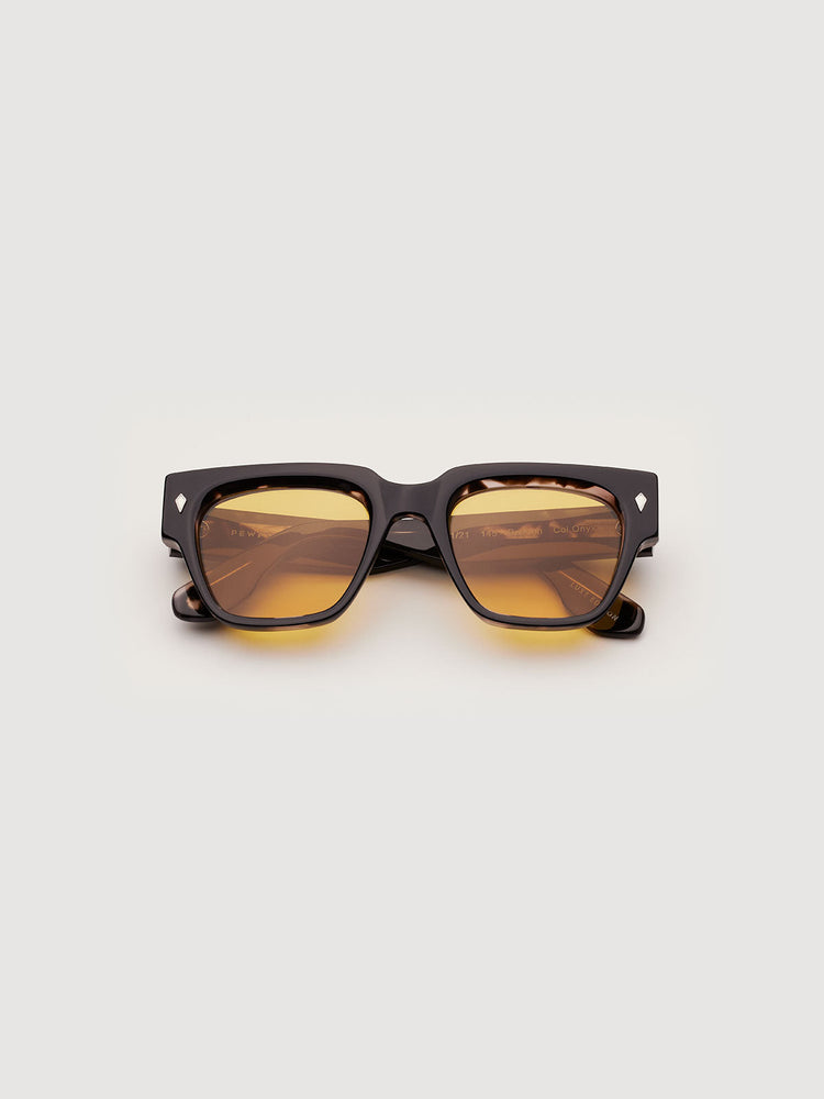 Onyx Amber